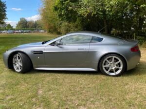 Aston Martin V8 Vantage, photo 3