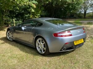 Aston Martin V8 Vantage, photo 5