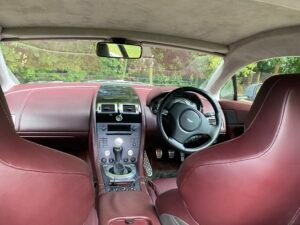 Aston Martin V8 Vantage, photo 6