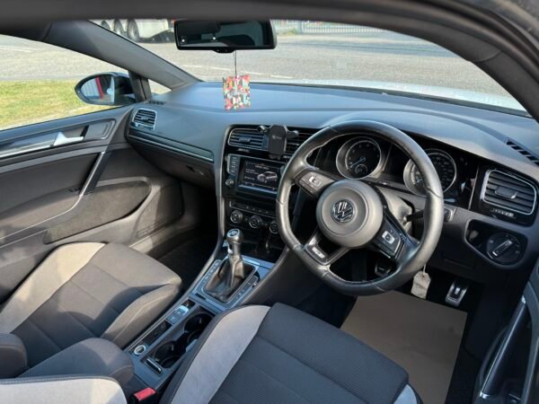 Volkswagen Golf R 2014 – 300ch, Boîte Manuelle, – Image 12