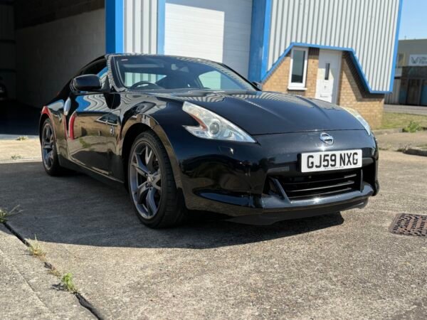 Nissan 370Z Coupé Manuel 72.000 Miles – Image 2