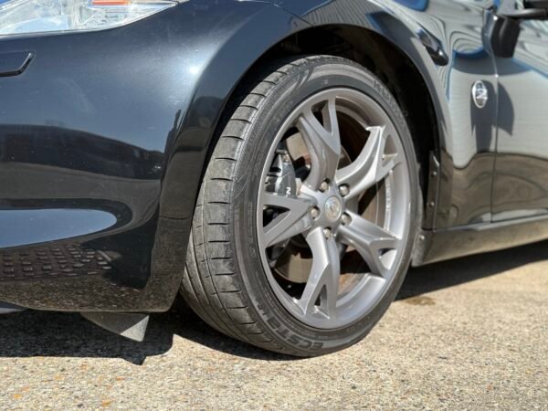 Nissan 370Z Coupé Manuel 72.000 Miles – Image 9
