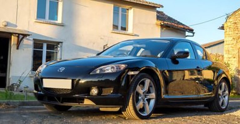 Acheter une Mazda RX-8 en Angleterre