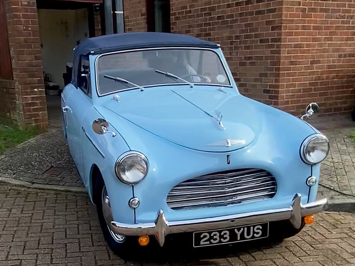 L’Austin A40 Sports de 1952 : Un Classique Importé pour un Passionné